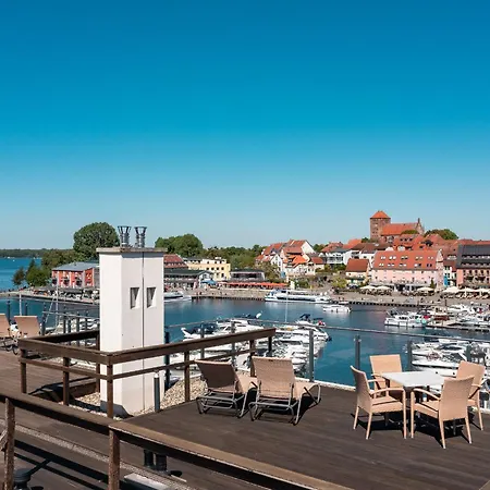 Auszeit, Yoga-apartment Mit Kamin & Balkon In Der Hafenresidenz Διαμέρισμα